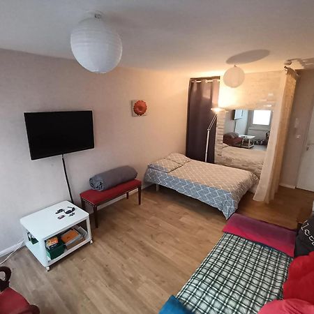 Studio Charmant A Clermont Ferrand 31 M² Parking Inclus Exterior foto